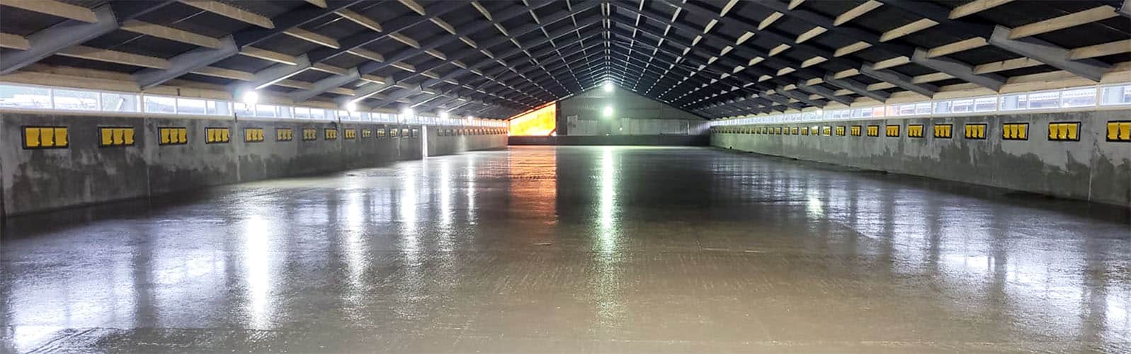 Betonvloer kippenschuur Betonvloer kippenschuur